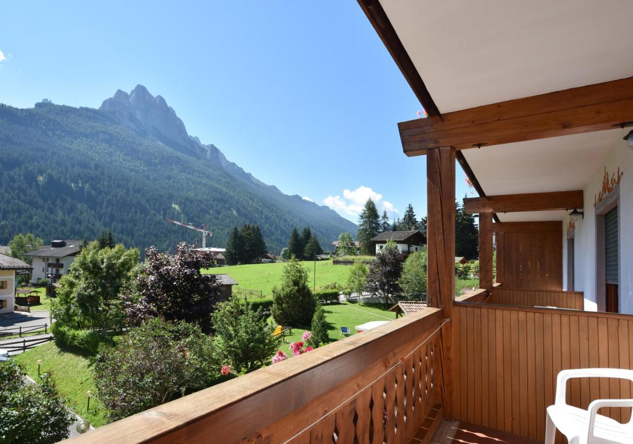 Villa Gemmy Pozza di Fassa Bagian luar foto